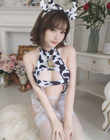 亚洲精一区_4K电影免费在线