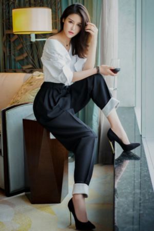 亚洲成熟女人毛毛耸耸_BD英语免费电视剧