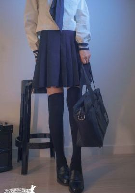 善良的女秘书的目的免费_国产剧动漫免费观看
